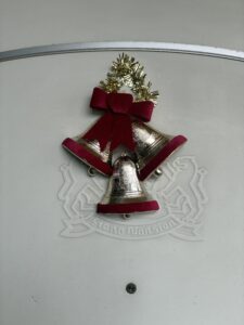 耳ツボジュエリーのより発揮する季節です。🤶🎍
忘年会、クリスマス、お正月と食べる、おしゃれ👗する機会が多くなります。耳ツボジュエリーでおしゃれをお楽しみください。💓またダイエット、お疲れ、冷え、免疫力低下、不眠などにもダブルケアもできますので是非耳ツボ施術ご来店お待ちしてます♪
