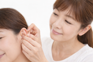 耳ツボマッサージ
耳ツボジュエリー
この寒い🥶時、身体耳ポカポカしましょう
ダイエットもスピードアップ